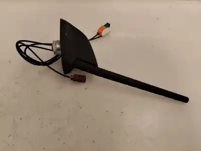 Pièce détachée automobile d'occasion antenne pour citroen c4 picasso 1.2 12v e-thp / puretech références oem iam 9815614880-02  2017