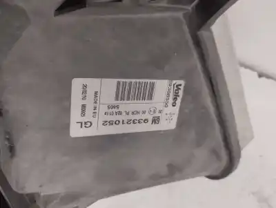 Second-hand car spare part left headlight for opel meriva cosmo oem iam references 96321052  2010