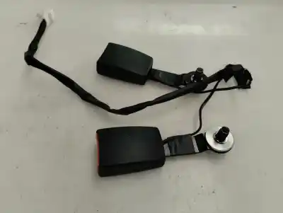 Tweedehands auto-onderdeel veiligheidsriem achter voor toyota verso 1.6 16v cat oem iam-referenties 