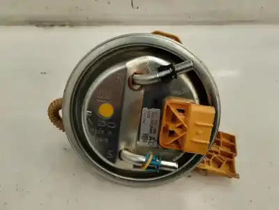 Second-hand car spare part fuel pump for opel corsa c 1.3 16v cdti cat (z 13 dt / ln9) oem iam references 24 460 069  2004