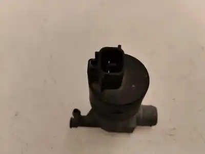 Second-hand car spare part washer pump for toyota verso 1.6 16v cat oem iam references   2015