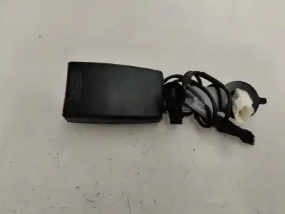 Tweedehands auto-onderdeel veiligheidsriem links achter voor toyota verso 1.6 16v cat oem iam-referenties 