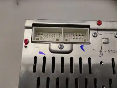 Pezzo di ricambio per auto di seconda mano impianto audio / radio cd per hyundai i10 klass riferimenti oem iam 151j700604d  2019