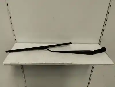 Second-hand car spare part Left Front Windshield Wiper Arm for HYUNDAI I10 Klass OEM IAM references   2019