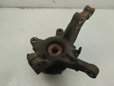 Second-hand car spare part front right knuckle for dacia sandero stepway oem iam references   2015