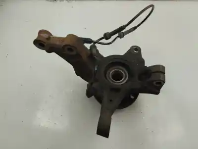 Second-hand car spare part front left knuckle for dacia sandero stepway oem iam references   2015