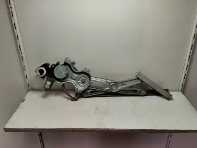 Pezzo di ricambio per auto di seconda mano ALZACRISTALLI ANTERIORE SINISTRO per TOYOTA YARIS (_P13_)  Riferimenti OEM IAM 85720-0D360  2015