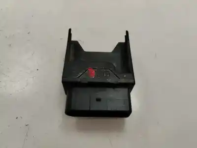 Pièce détachée automobile d'occasion relais pour audi a3 (8vk) 1.5 16v tsi act références oem iam 5q0 906 093