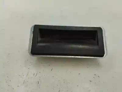 Pièce détachée automobile d'occasion poignée extérieure de coffre / hayon pour audi a3 (8vk) 1.5 16v tsi act références oem iam 4g5 827 229