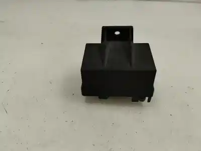 Pezzo di ricambio per auto di seconda mano SCATOLA RELÈ/FUSIBILI per CITROEN JUMPY  Riferimenti OEM IAM 9639912580  2001