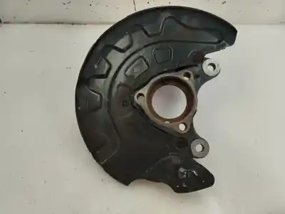 Автозапчасти б/у ПЕРЕДНЯЯ ПРАВАЯ КУЛАЧКА за SEAT LEON (5F1)  ссылки OEM IAM 5Q0 400 054 GE  2017