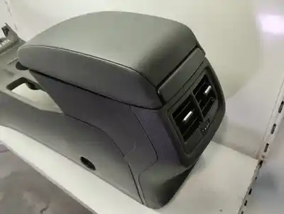 Автозапчасти б/у центральный подлокотник за seat leon (5f1) style ссылки oem iam   2017 Автозапчасти б/у центральный подлокотник за seat leon (5f1) style ссылки oem iam   2017