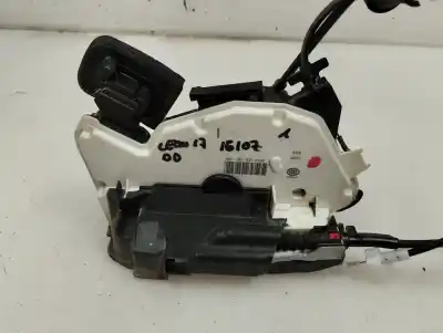 Автозапчасти б/у замок передней правой двери за seat leon (5f1) style ссылки oem iam 5k1 837 016e  2017 Автозапчасти б/у замок передней правой двери за seat leon (5f1) style ссылки oem iam 5k1 837 016e  2017