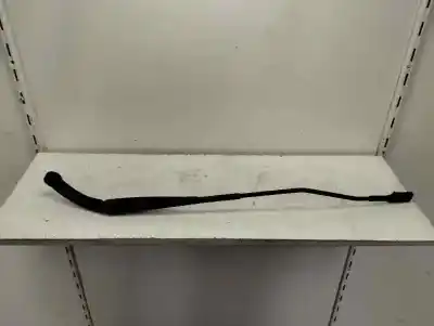 Автозапчастина б/у передній правий річок склоочисника для DACIA DOKKER 1.5 BLUE dCi Diesel FAP CAT Посилання на OEM IAM   2021