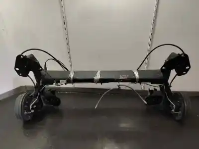 Recambio de automóvil de segunda mano de PUENTE TRASERO para DACIA DOKKER  referencias OEM IAM   2021