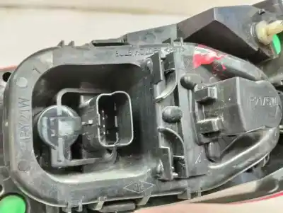 Peça sobressalente para automóvel em segunda mão farolim traseiro esquerdo por renault clio iv 0.9 zen referências oem iam 265553021r  2015