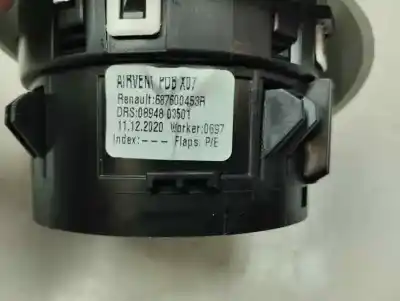 Автозапчастина б/у аераційна решіта для renault twingo iii 1.0 gasolina посилання на oem iam 687600453r  2021