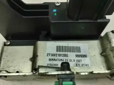Автозапчасти б/у замок передней правой двери за ford transit connect (tc7) 1.8 tdci cat ссылки oem iam 2t1av21812bg  2006