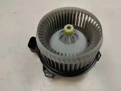 Second-hand car spare part  for TOYOTA VERSO  OEM IAM references AV272700-8104  2014