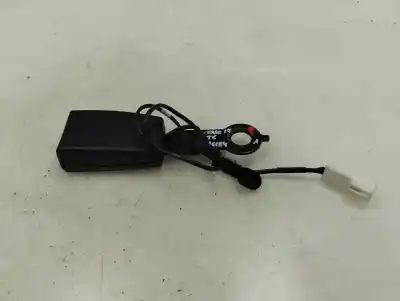 Second-hand car spare part  for TOYOTA VERSO  OEM IAM references 6102945  2014