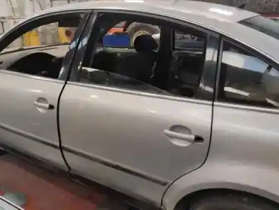 Peça sobressalente para automóvel em segunda mão porta do automóvel traseira esquerda por volkswagen passat berlina (3b3) 3bg referências oem iam 