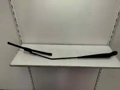 Tweedehands auto-onderdeel ruitenwisser arm rechts voor voor peugeot 2008 (--.2013->) 1.2 16v vti oem iam-referenties 