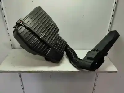 Tweedehands auto-onderdeel luchtfilter voor peugeot 2008 (--.2013->) 1.2 16v vti oem iam-referenties 