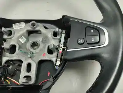 Second-hand car spare part steering wheel for renault clio iv clio iv oem iam references   2018