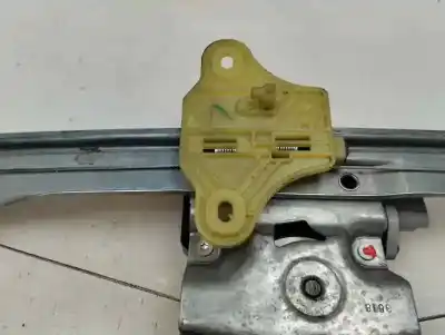 Second-hand car spare part driver left window regulator for renault clio iv clio iv oem iam references 128001502-b  2018