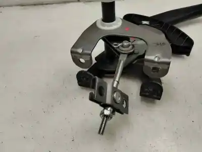 Second-hand car spare part handbrake lever for kia ceed ed oem iam references   2008