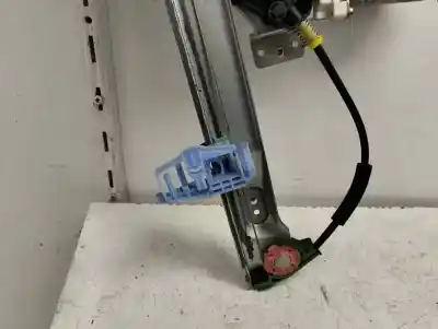 Second-hand car spare part driver left window regulator for citroen c2 c2 oem iam references   2004