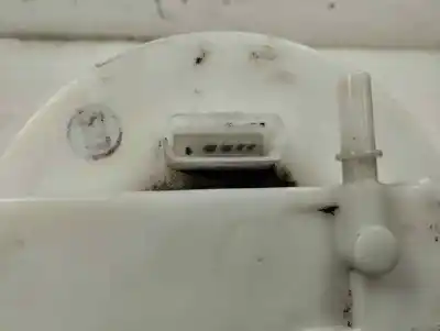 Peça sobressalente para automóvel em segunda mão bomba de combustivel por citroen c2 c2 referências oem iam 9645187980  2004
