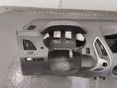 Peça sobressalente para automóvel em segunda mão tablier por hyundai ix35 2.0 crdi cat referências oem iam   2011