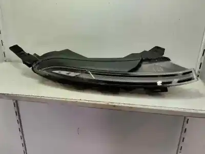 Peça sobressalente para automóvel em segunda mão farol / farolim direito por hyundai bayon 1.2 gasolina (suv) referências oem iam 