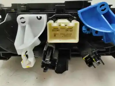 Peça sobressalente para automóvel em segunda mão comando de sofagem (chauffage / ar condicionado)  por dacia duster (hm_) 1.5 dci 115 (hmad) referências oem iam t93789b  2021