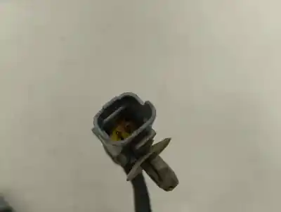 Peça sobressalente para automóvel em segunda mão injetor por dacia duster (hm_) 1.5 dci 115 (hmad) referências oem iam 208995377r-c  2021