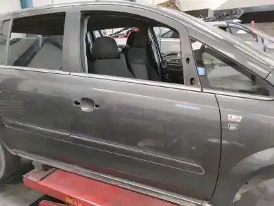 Second-hand car spare part front right door for opel zafira b zafira b oem iam references 