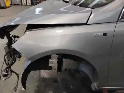Peça sobressalente para automóvel em segunda mão guarda-lamas dianteiro esquerdo por peugeot 308 1.2 12v e-thp referências oem iam 