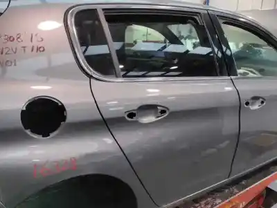 Peça sobressalente para automóvel em segunda mão porta do automóvel traseira direita por peugeot 308 1.2 12v e-thp referências oem iam 