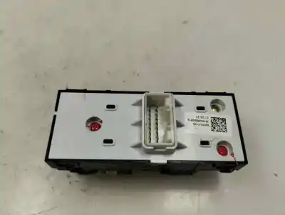 Second-hand car spare part left front power window switch for kia ceed ceed drive oem iam references 93570j7120  2020
