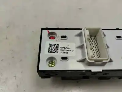 Second-hand car spare part left front power window switch for kia ceed ceed drive oem iam references 93570j7120  2020