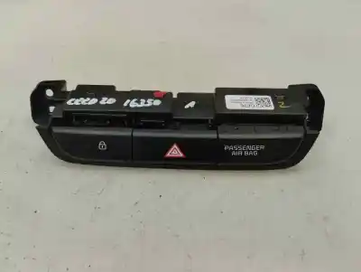 Second-hand car spare part hazard warning lights for kia ceed ceed drive oem iam references 93600j7000wk