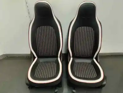 Recambio de automóvil de segunda mano de JUEGO ASIENTOS COMPLETO para RENAULT TWINGO III  referencias OEM IAM   2019