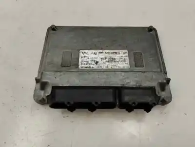 Peça sobressalente para automóvel em segunda mão centralina de motor uce por seat ibiza (6l1) ibiza 6l referências oem iam 03e906023d