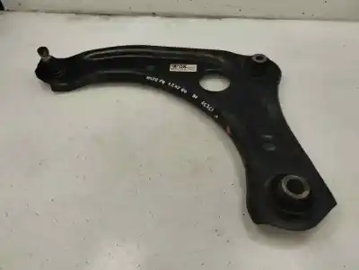 Peça sobressalente para automóvel em segunda mão braço de suspensão inferior esquerdo dianteiro por nissan note (e12) 1.2 referências oem iam bush01