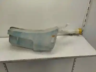 Second-hand car spare part windscreen washer bottle for renault clio iv grandtour (kh_) 0.9 tce 90 oem iam references 