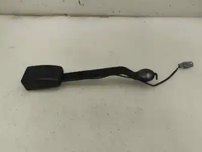 Автозапчастина б/у передній правий ремін безпеки для RENAULT CAPTUR 1.2 TCE Energy Посилання на OEM IAM 878177659R  2015