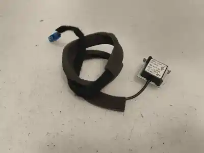 Recambio de automóvil de segunda mano de ANTENA para RENAULT CAPTUR 1.2 TCE Energy referencias OEM IAM 259752753R-A  