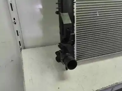 Автозапчастина б/у водяний радіатор для renault captur 1.2 tce energy посилання на oem iam 214107326r  2015