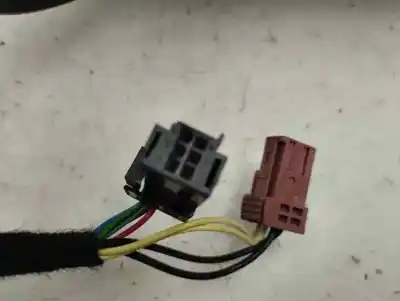 Recambio de automóvil de segunda mano de retrovisor izquierdo para peugeot 2008 (--.2013->) 1.6 16v referencias oem iam   2017
